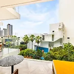 Daniels Five Palm 2Br With Garden View