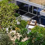 Daniels Five Palm 2Br With Garden View