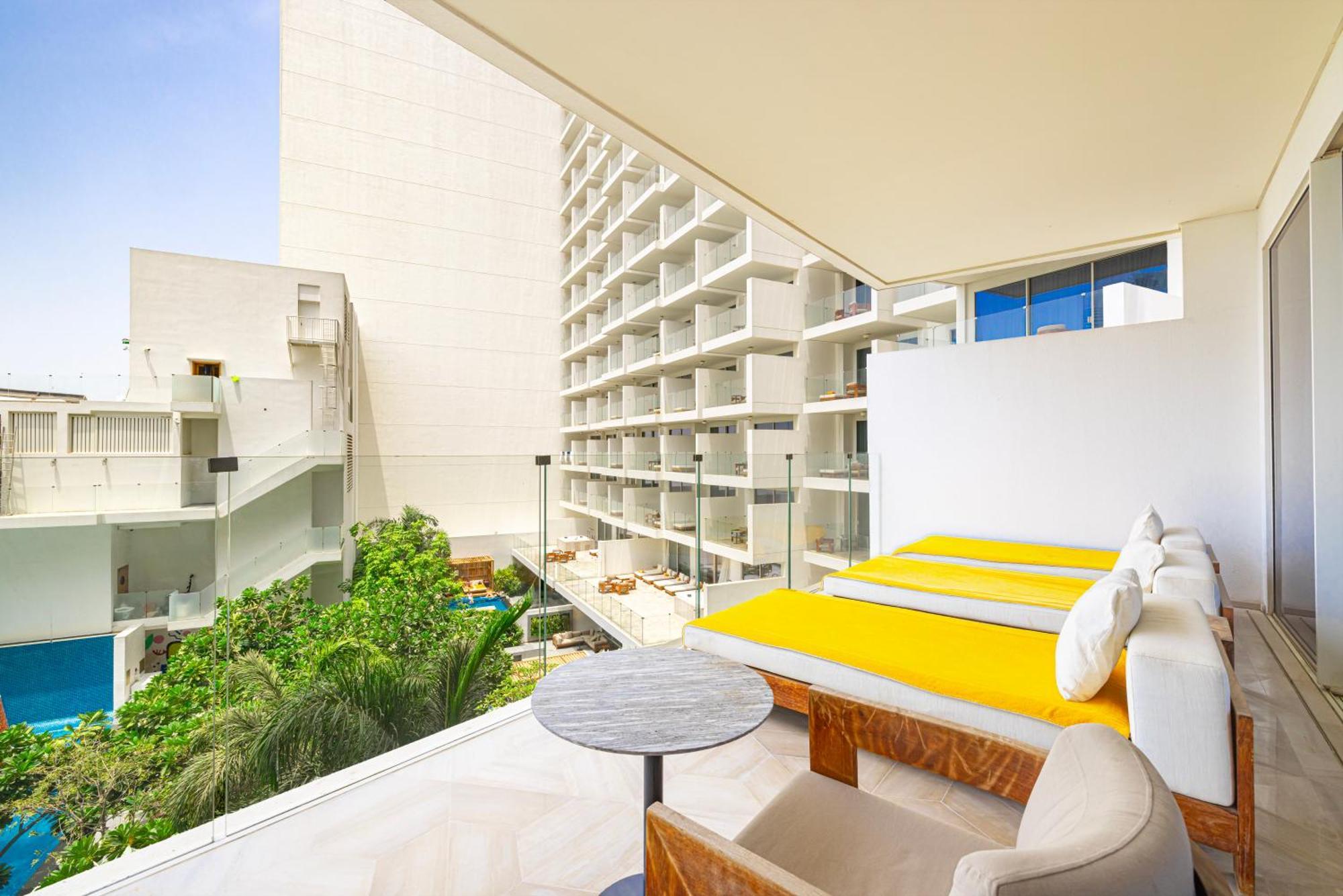 Apartment Daniels Five Palm 2br With Garden View Dubai